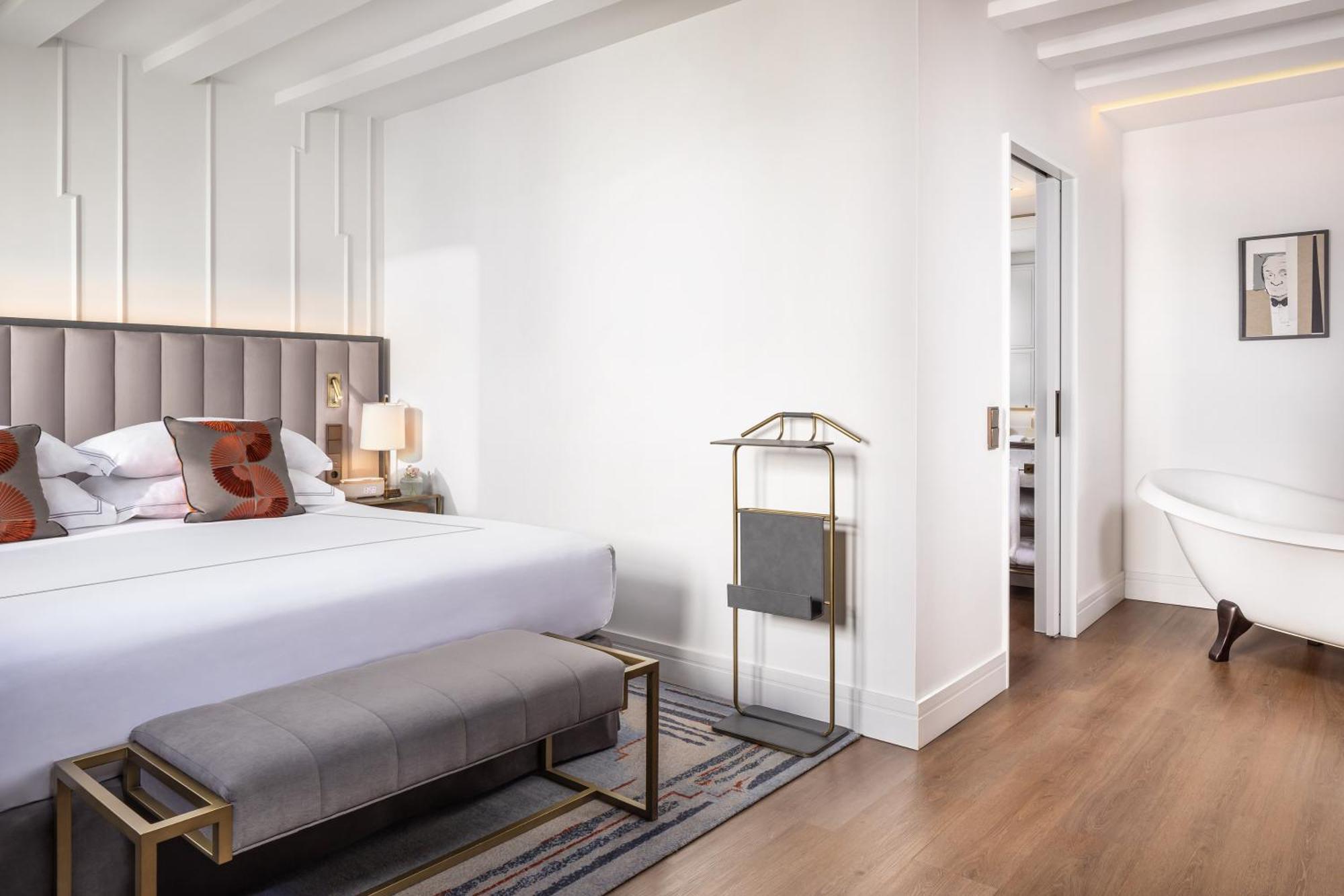 Gran Hotel Ingles - The Leading Hotels Of The World Madrid Luaran gambar A bedroom at the hotel